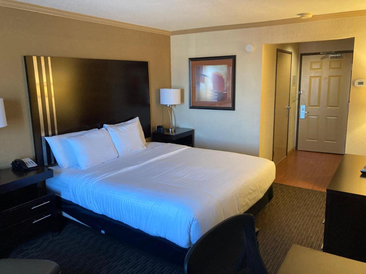 La Quinta By Wyndham Davis Hotell Eksteriør bilde