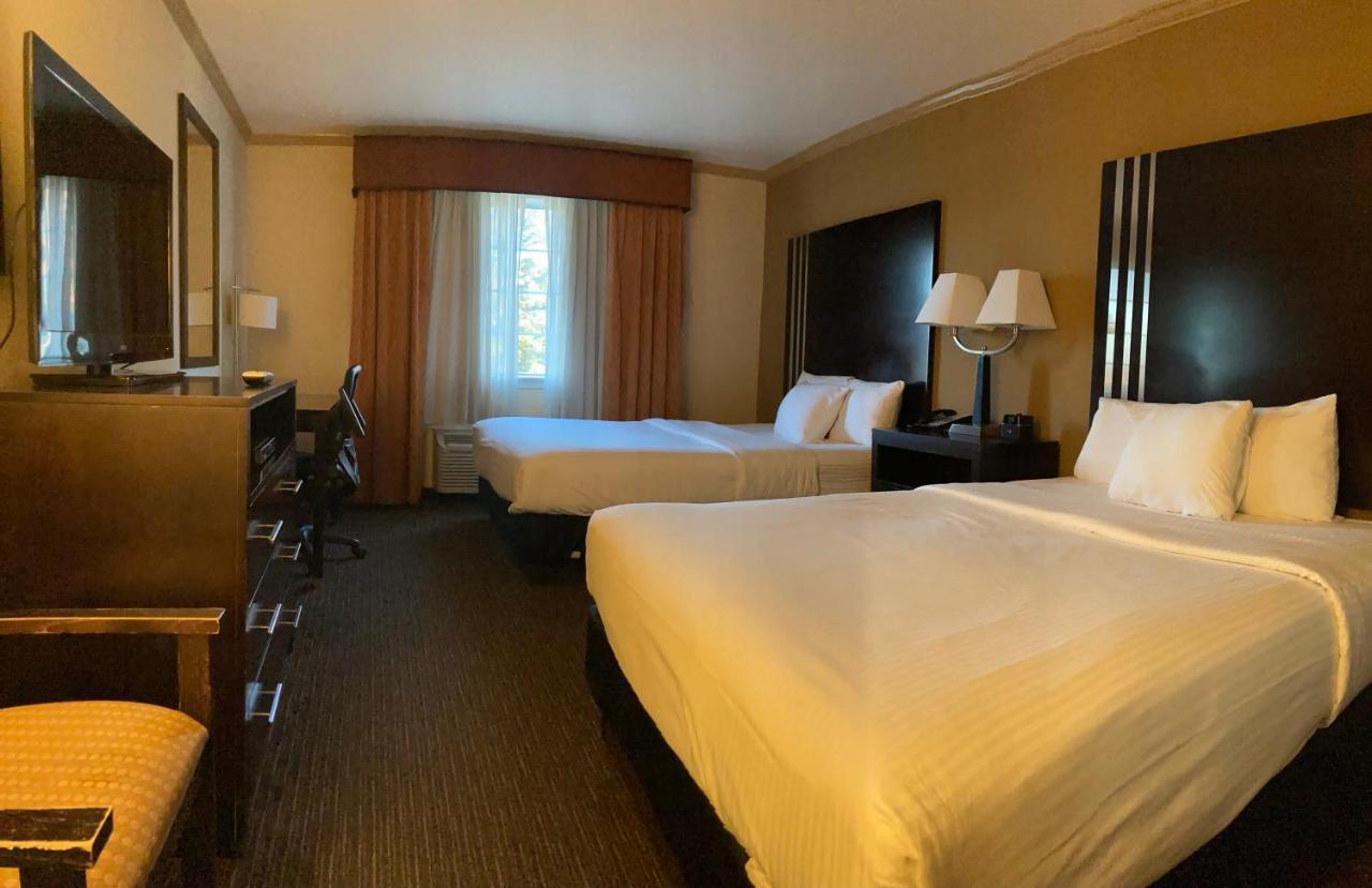 La Quinta By Wyndham Davis Hotell Eksteriør bilde