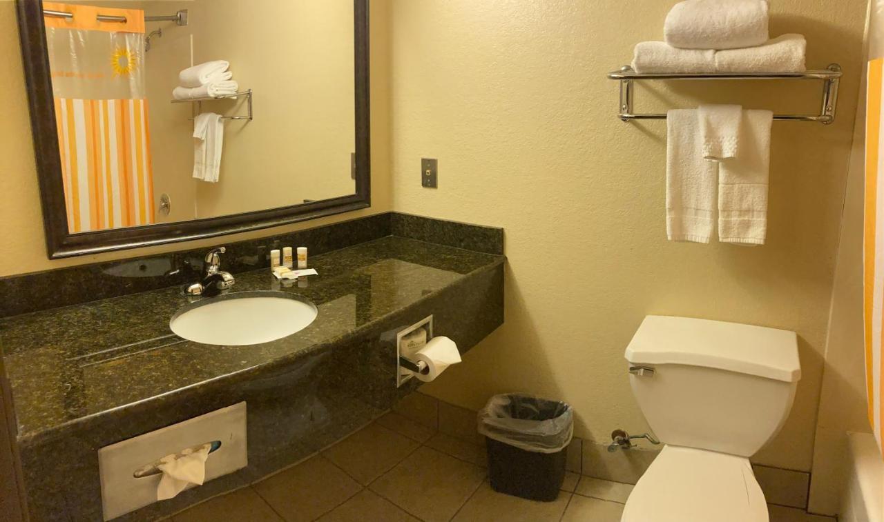 La Quinta By Wyndham Davis Hotell Eksteriør bilde