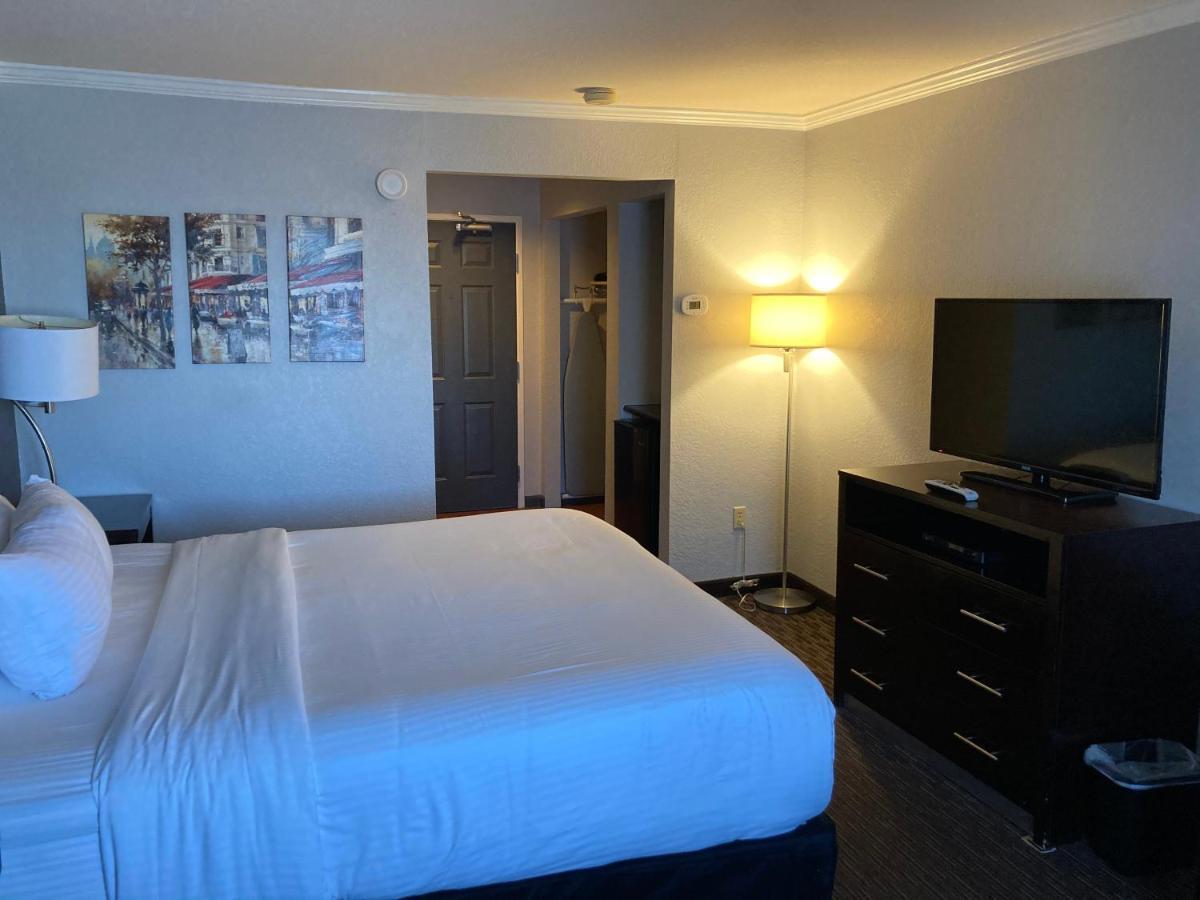 La Quinta By Wyndham Davis Hotell Eksteriør bilde