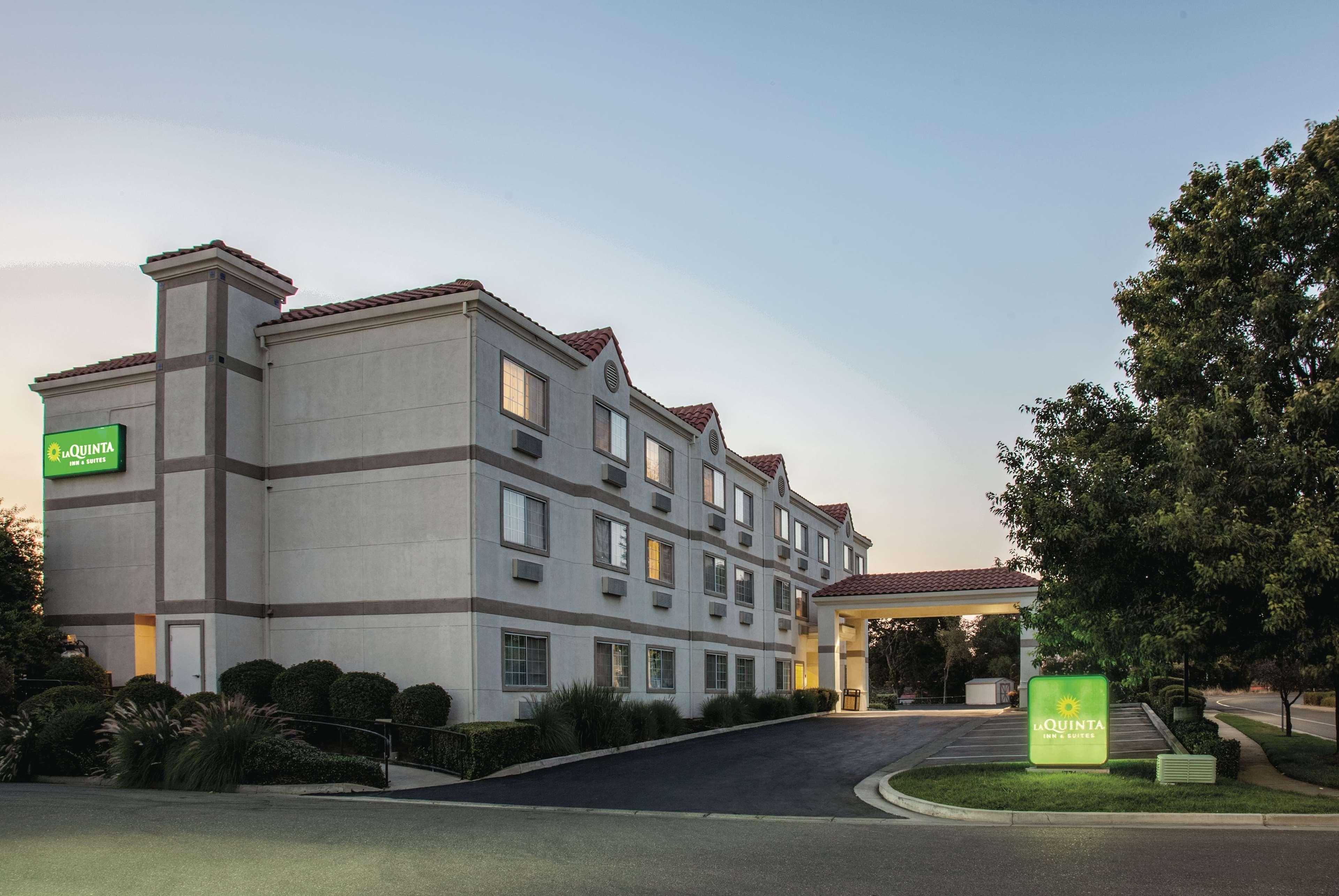 La Quinta By Wyndham Davis Hotell Eksteriør bilde