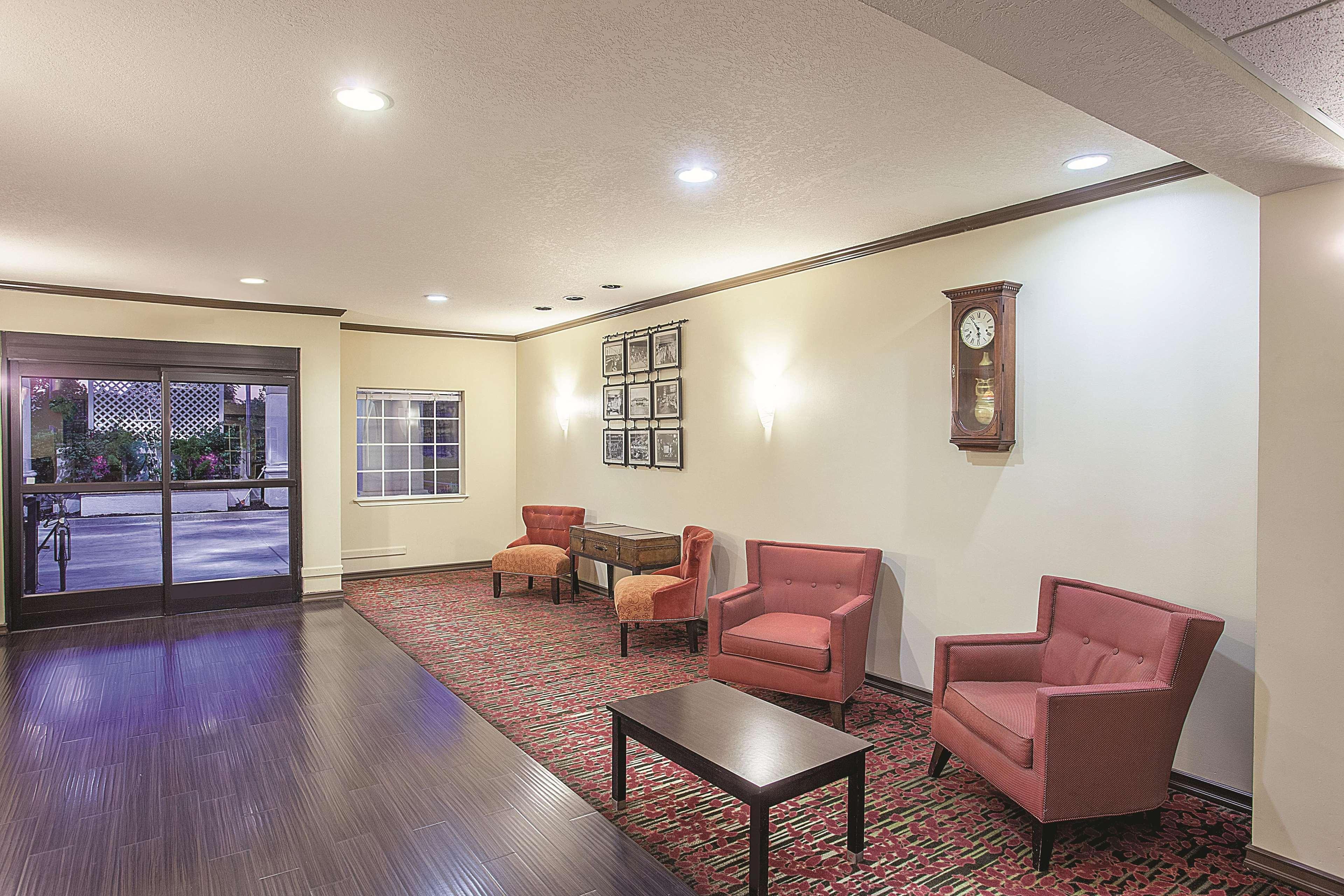 La Quinta By Wyndham Davis Hotell Eksteriør bilde