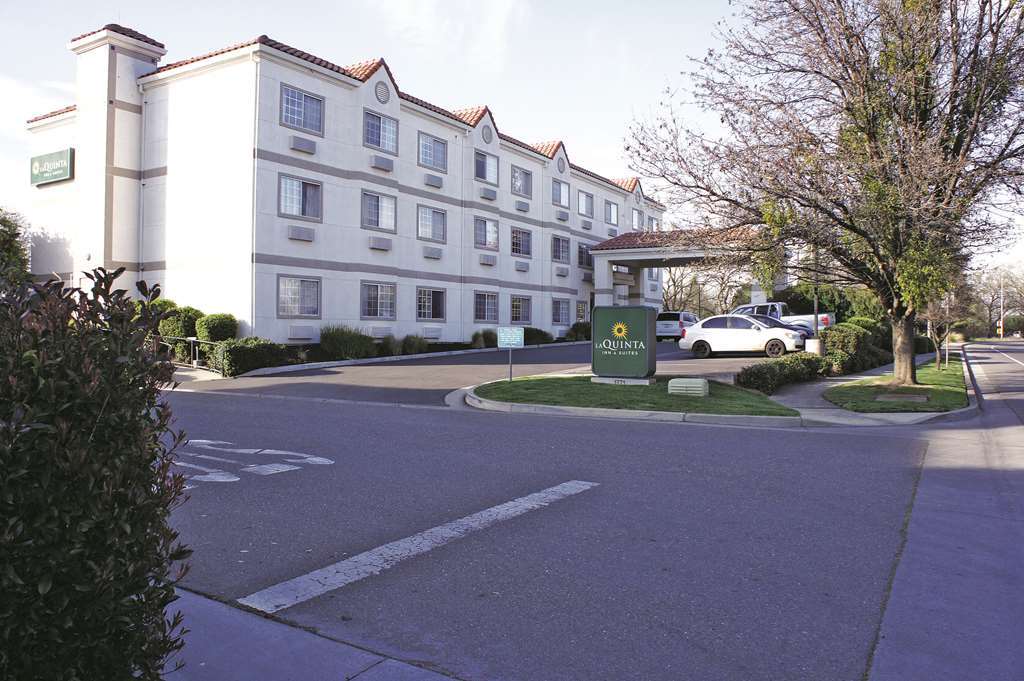 La Quinta By Wyndham Davis Hotell Eksteriør bilde